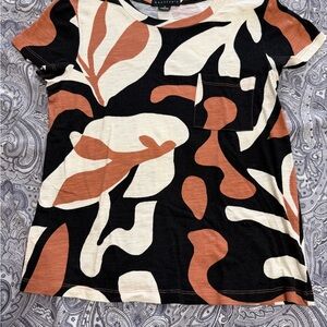 Sanctuary Black and Tan Abstract Short Sleeve Top